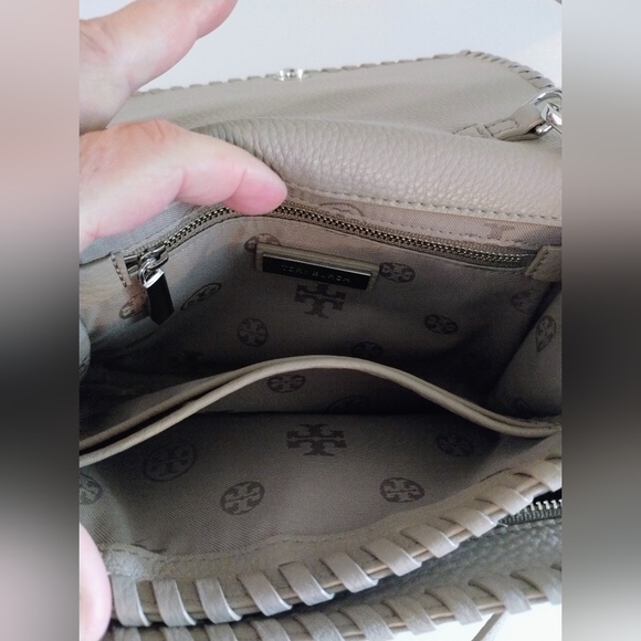 Tory Burch Crossbody Bag NWOT - Picture 11 of 14